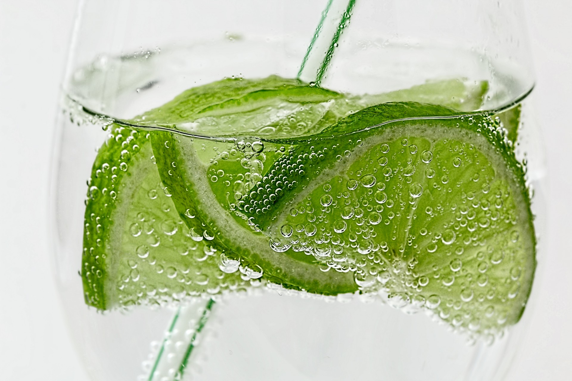 limes-in-soda