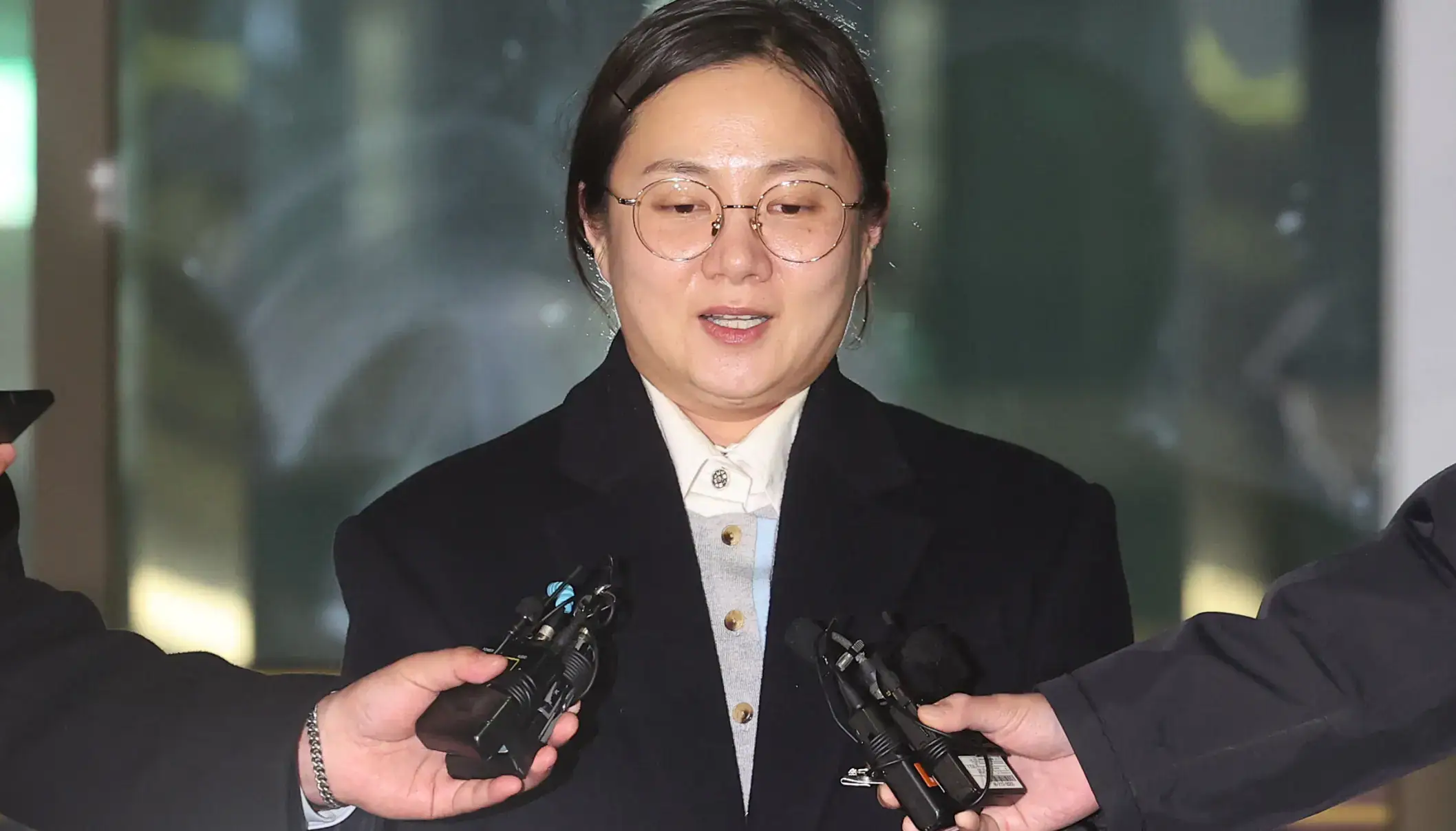 Park Na-rae former manager arrested