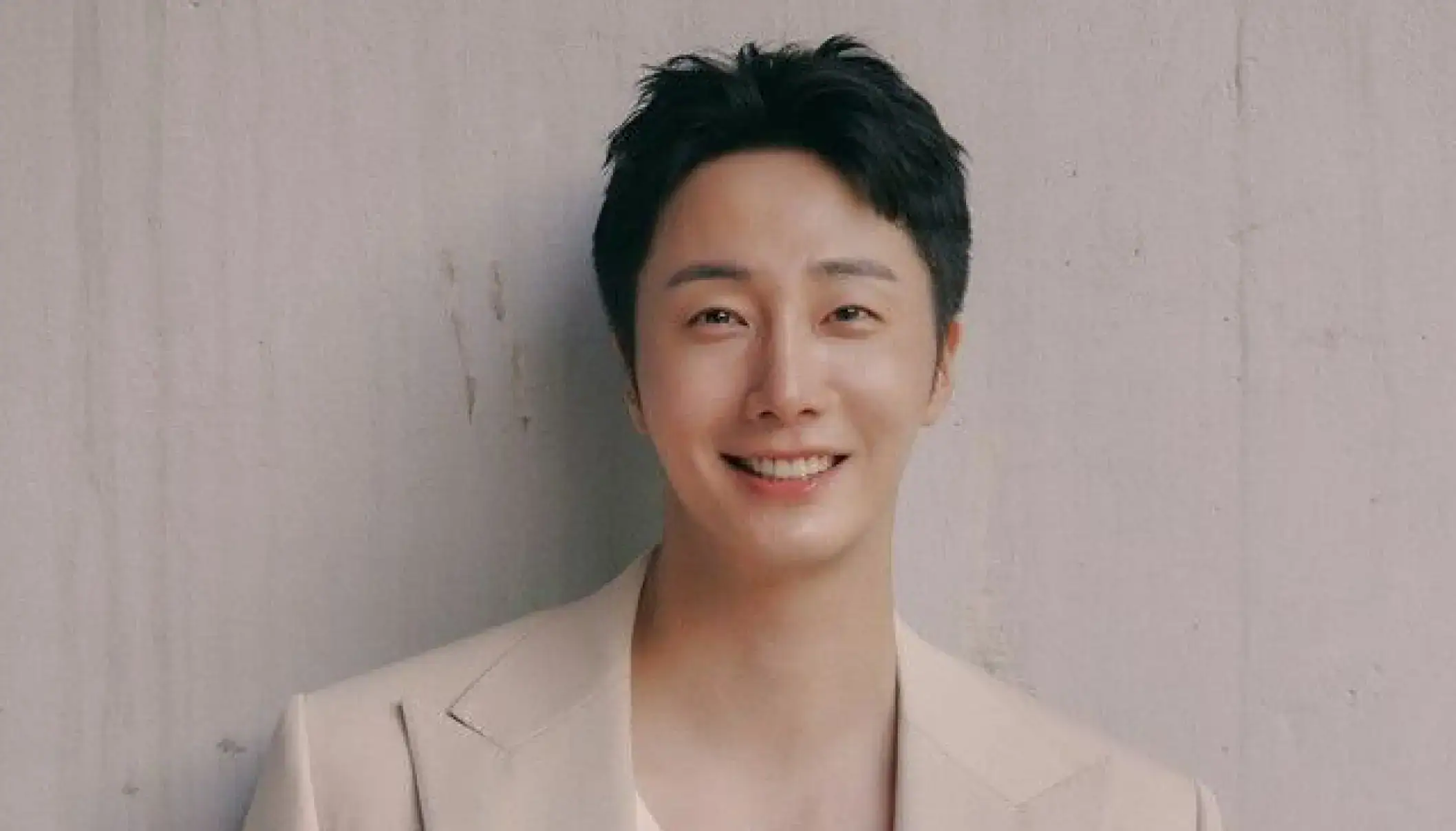Jung Il-woo Galaxy Corporation
