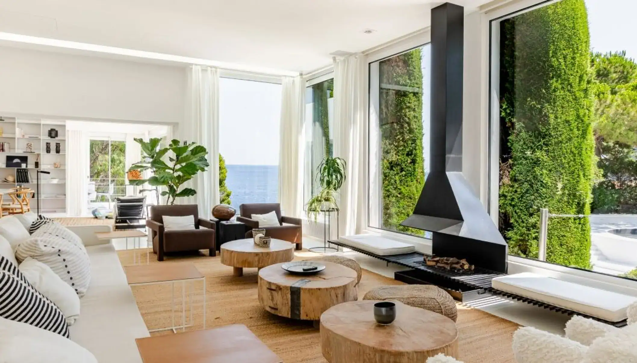 Jennie Begur Villa Airbnb Rental