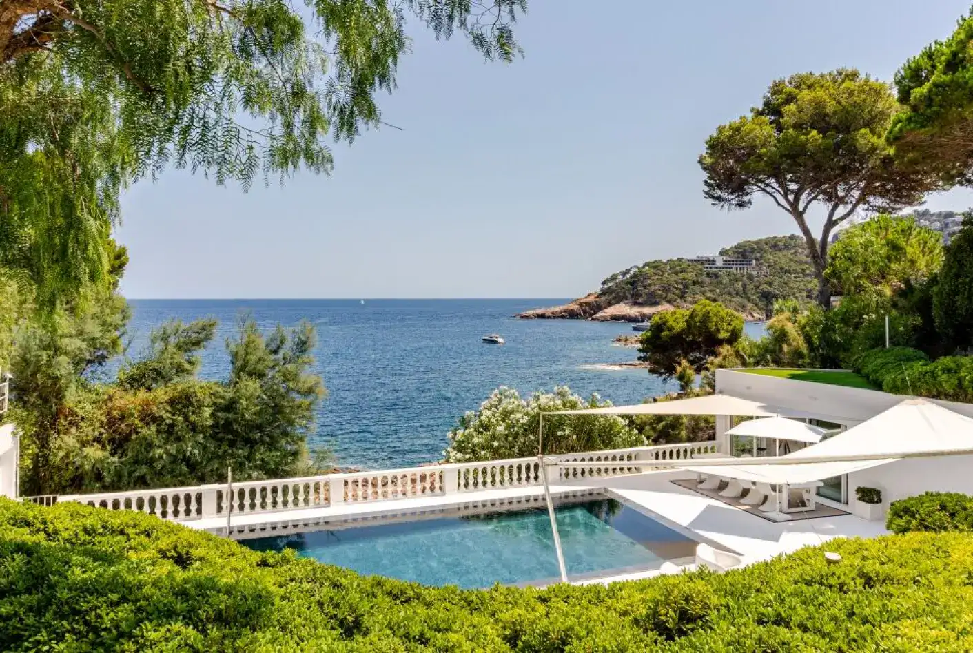 Jennie Begur Villa Airbnb Rental