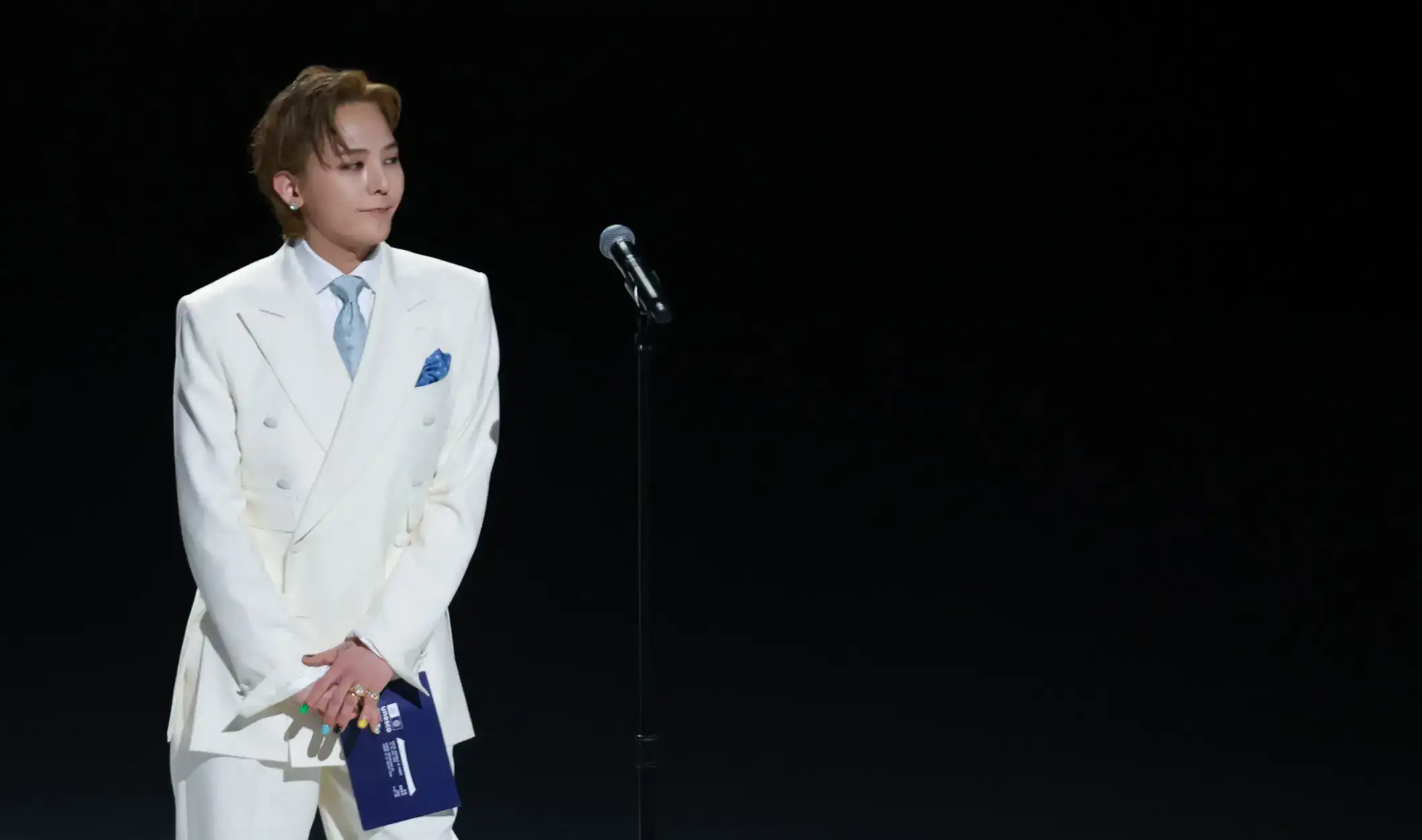 G-Dragon agency birthday donation