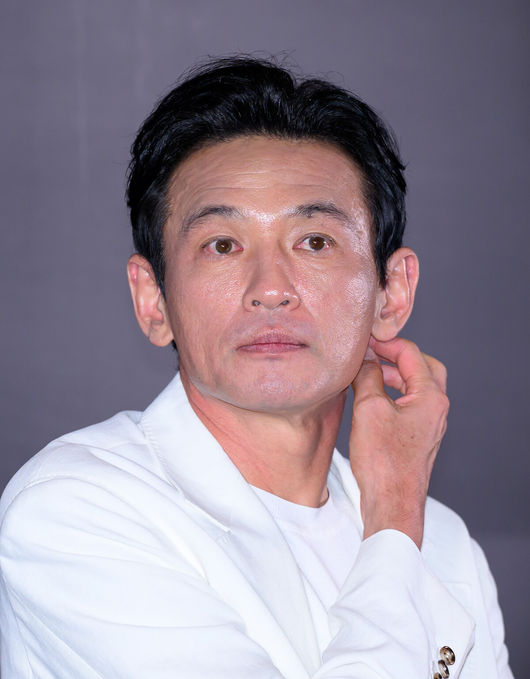 Hwang Jung-min Private Life Scandal Update