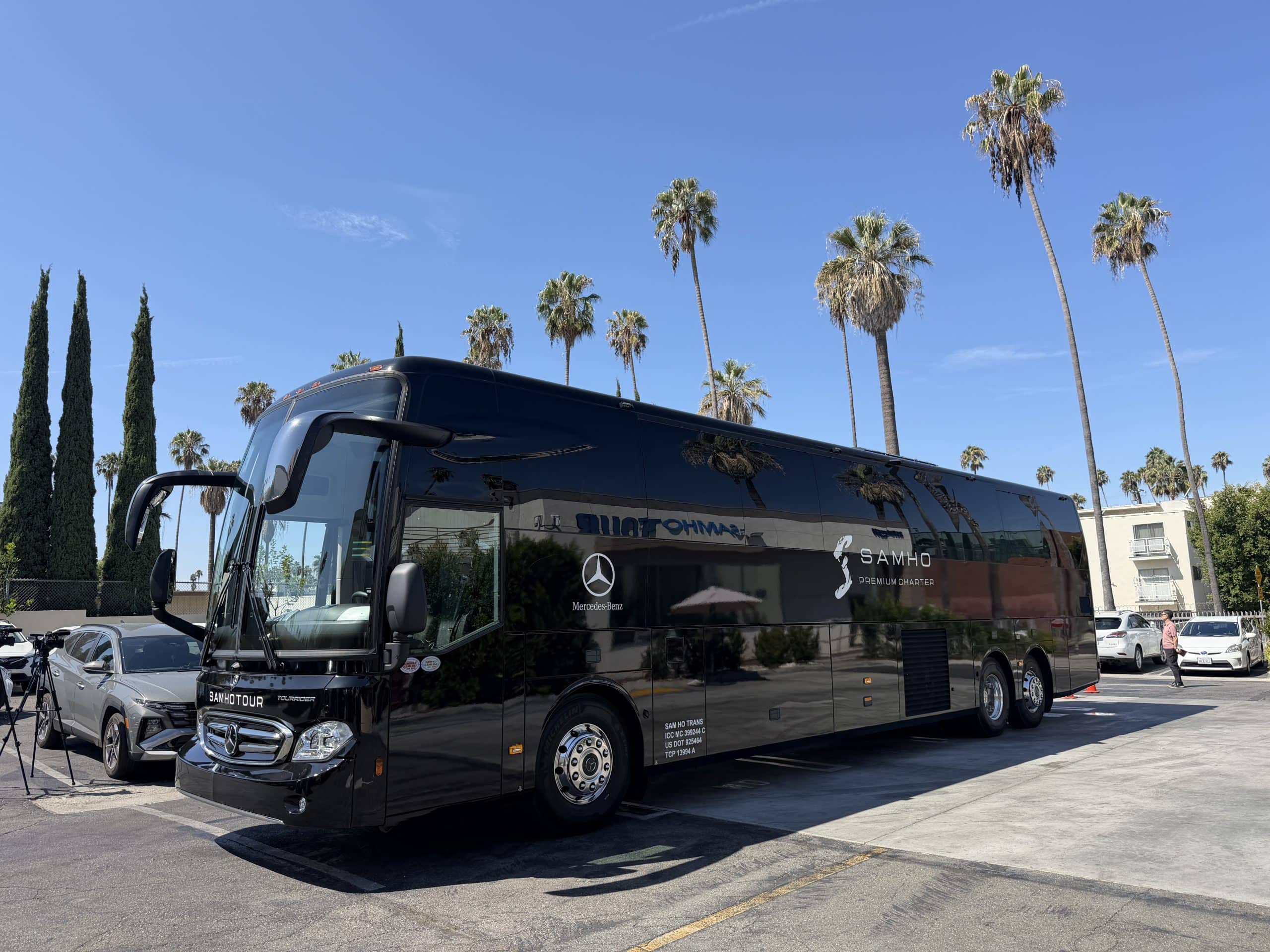 Luxury Bus Tour LA