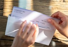 More Than Half of U.S. Adults Struggle to Cover Monthly Expenses