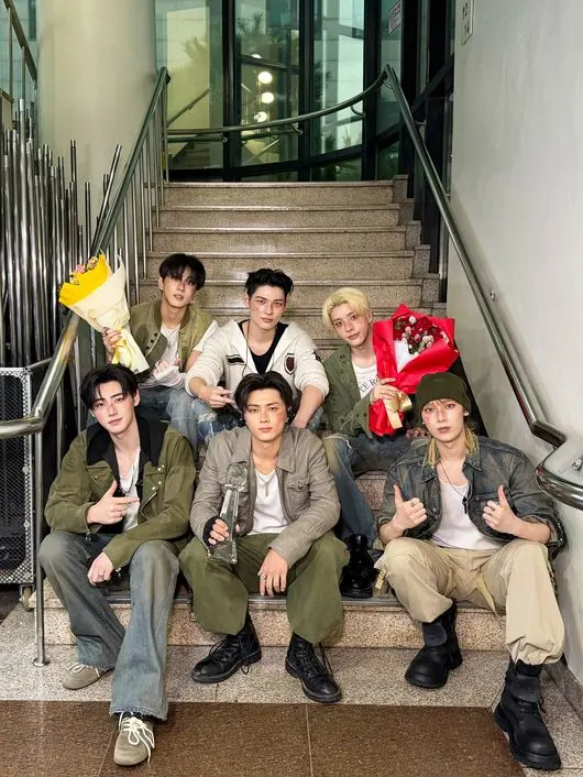 ENHYPEN — Grabs 3rd Music Show Win with Bloody Paradise